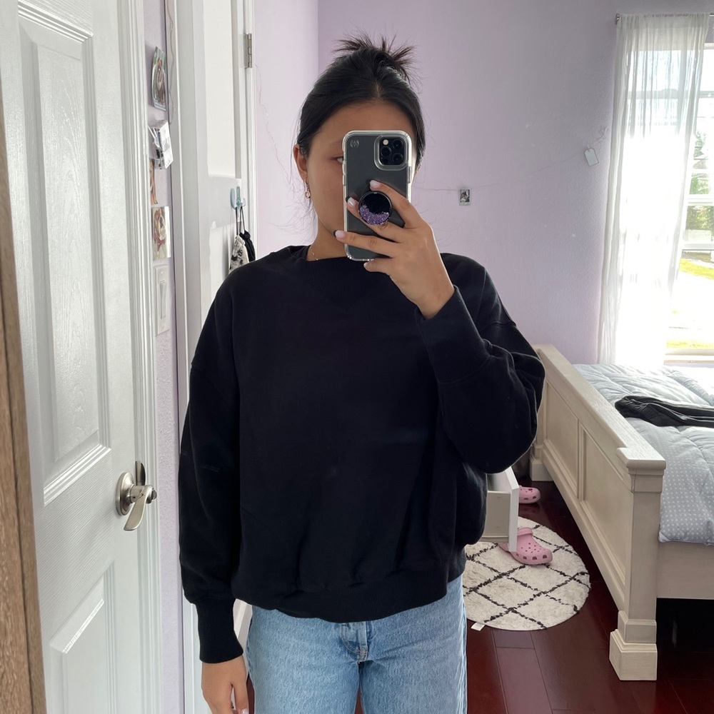 American eagle crew neck sweatshirt